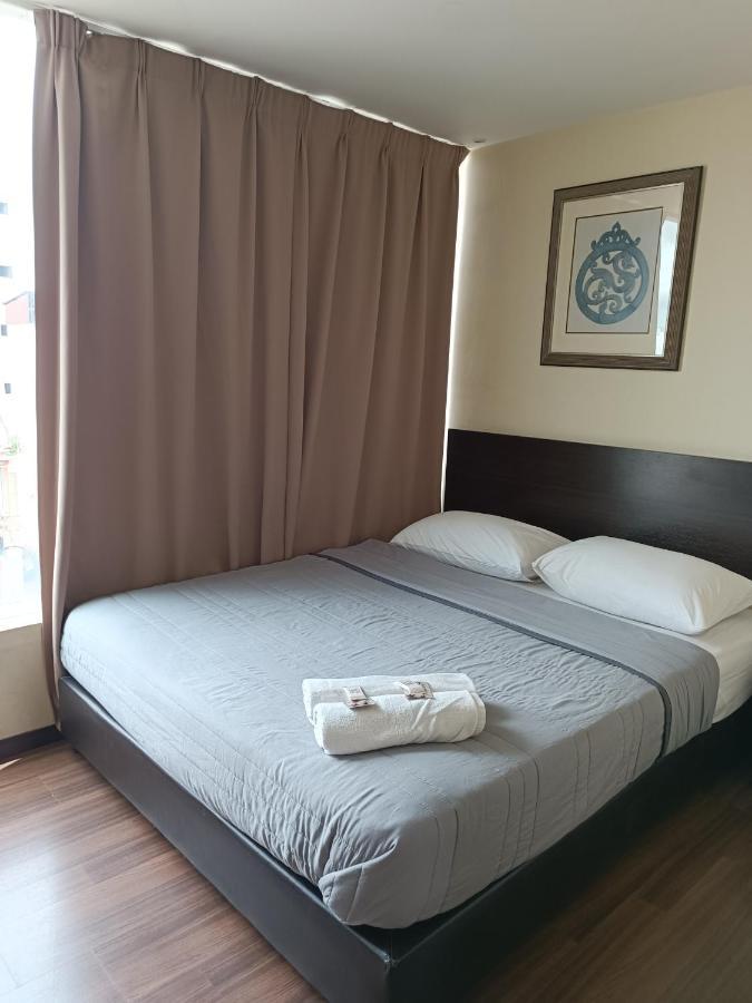 So Hotel George Town Exterior photo